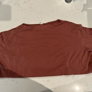 Lululemon Back In Action Short Sleeve Mauve Size 8